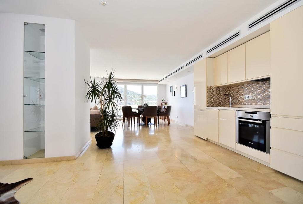 Atico Suite Ola Blanca กาลา เด ฟีเนสตรัต ภายนอก รูปภาพ
