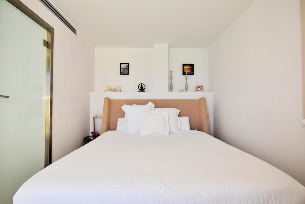 Atico Suite Ola Blanca กาลา เด ฟีเนสตรัต ภายนอก รูปภาพ