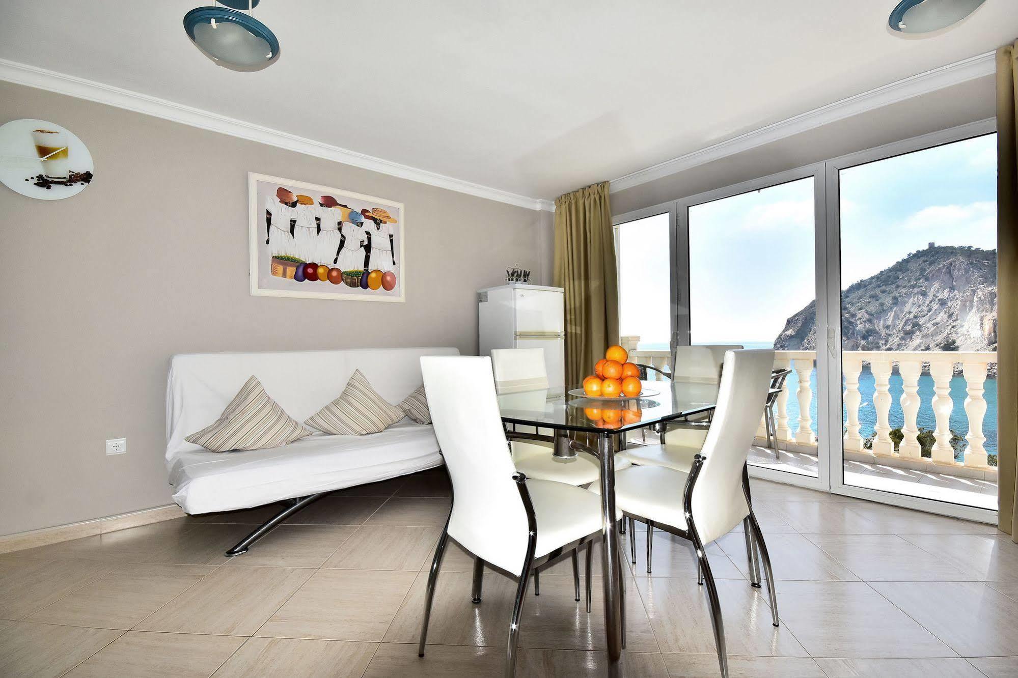 Atico Suite Ola Blanca กาลา เด ฟีเนสตรัต ภายนอก รูปภาพ
