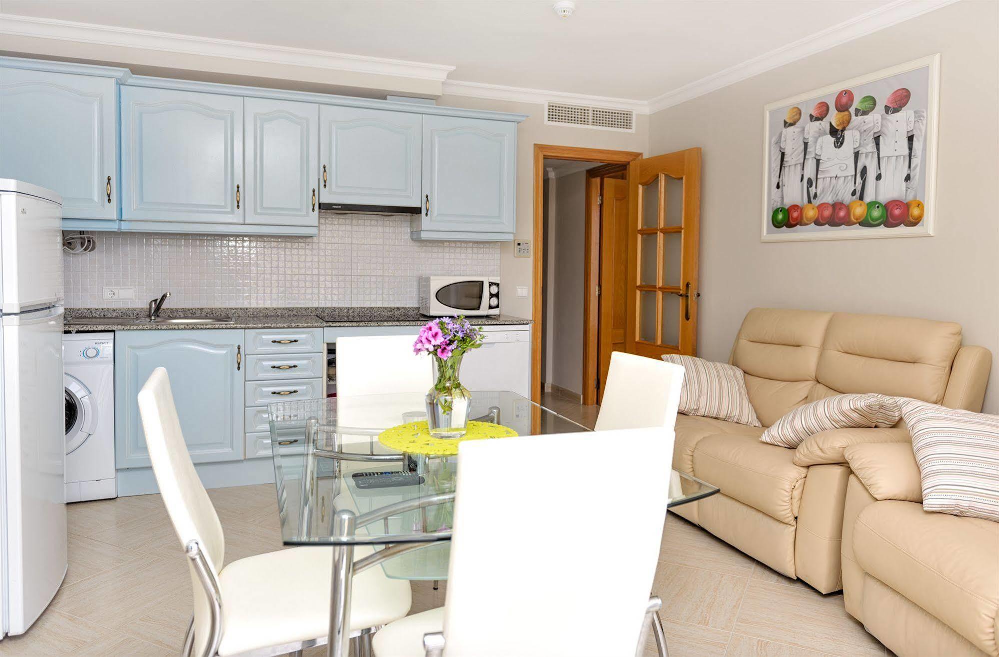 Atico Suite Ola Blanca กาลา เด ฟีเนสตรัต ภายนอก รูปภาพ