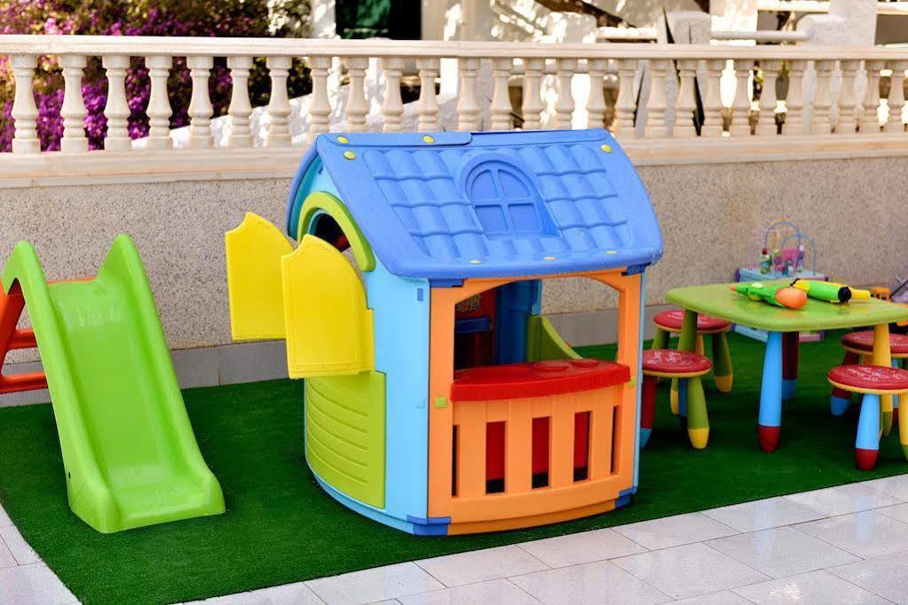 Atico Suite Ola Blanca กาลา เด ฟีเนสตรัต ภายนอก รูปภาพ